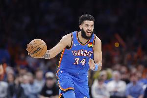 肯威：你可以把身家性命押在亚历山大身上 他是最好的终结者