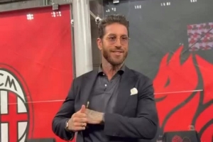 现场观战米兰德比！拉莫斯社媒致谢魔笛：谢谢你，我的小卢卡