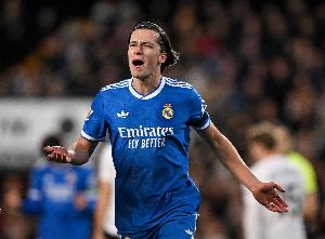 TA：卡雷拉斯因小腿受伤无缘首回合对曼城，力争次回合复出