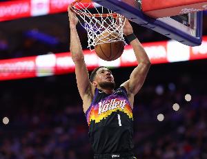 胜场数超上赛季？布克：新太阳的活力带来新变化 团结一致向前行