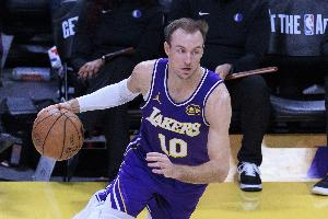 拉拉维亚：每次肯纳德出手我们都觉得球会进 他自己肯定也这么想