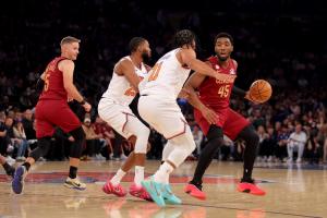 此消彼长！东部第3尼克斯输球遭连败 第4骑士将胜场差缩小到0.5个