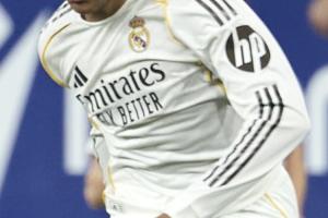 目标3亿欧！阿斯：皇马推进续约赞助商，现球衣赞助2.6亿全球第1