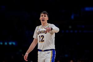 拉拉维亚：每个人都了解我是名出色的投手 我会保持自信继续出手