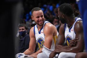 追梦：我成不了大卫·李 所以库里一拿球我就冲过去疯了一样掩护