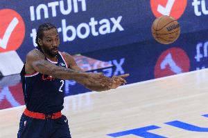 连续42场得分20+！小卡全面砍下29分7板8助2断 正负值高达+26！