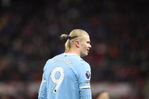 曼城官方：考虑到密集赛程，哈兰德未进入对阵纽卡大名单