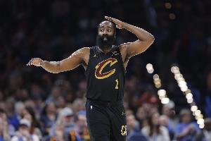 生涯29000+分&命中3000+记三分！哈登成NBA历史唯一