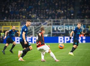 米兰新闻网谈米兰德比：不仅是3分，而是决定米兰双雄赛季的一战