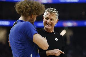 波杰自全明星后场均17.3分 9.7板4.9助 三项领跑全队 比肩东约班