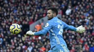 本·福斯特：为曼联效力压力太大了，每次比赛前我都非常紧张