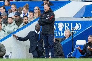 勒布里斯治下，桑德兰控球率比对手高的35场比赛输掉16场