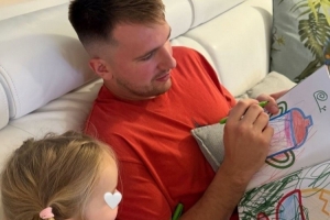 东契奇发声明宣布解除婚约：无法实现带女来美 一切为了女儿幸福