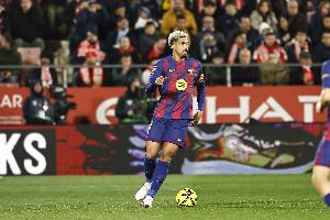 记者：埃里克·加西亚腿筋不适将缺战纽卡，阿劳霍首发踢右后卫