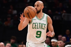 米奇：我为德里克·怀特的成功感到高兴 他非常勤奋且人很好