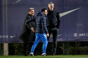 拉波尔塔团队成员：哈维的很多话都是谎言，当初他自己想离开巴萨