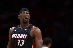 尼克·杨狂喷：去TMD阿德巴约和奇才 科比怕要气得在坟墓里翻身了