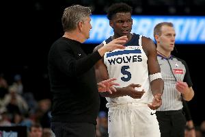 芬奇：丢153分不可接受 三连败后必须重整旗鼓 我们清楚我们很强