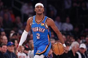 连续127场20+打破张伯伦纪录！阿泰：亚历山大现在是历史前20球员