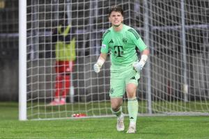 青春风暴！图片报：四名拜仁青训小将入选客战勒沃库森大名单