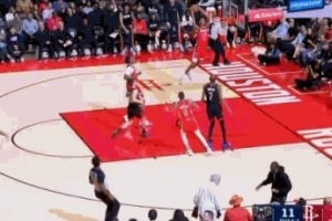 比身体素质没得怕！鹈鹕抢断反击 德章泰·穆雷助飞墨菲空接炸扣