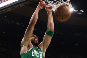 塔图姆：从去年5月到今没人比我做过更多的提踵训练 现在隔天就练