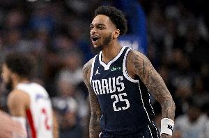 让华盛顿打5号位！基德：我们当时只是想创造更多三分机会