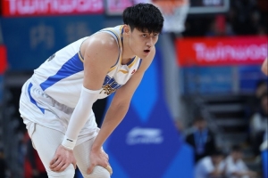 曾凡博何时复出没明确时间表 他和赵睿缺阵对北京产生了不利影响