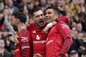 曼晚评分：B费胖虎9分并列最高，库尼亚 约罗8分舍什科替补7分