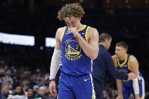 科尔谈波杰姆顶投三分：我当时不想叫暂停 我喜欢他的决定！