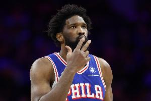 真挚的祝福！祝76人球星“大帝”恩比德32岁生日快乐！