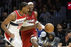 阿德巴约：下次打奇才会被三人包夹 就算拿50分我也会被说是垃圾