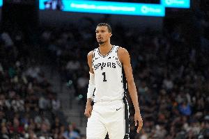 文班亚马想要同时夺得MVP和DPOY？杰弗森：100%同意！