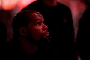 火记：火箭再次关键时刻疲软 这场失利会让他们后悔 会影响种子位