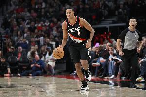 穆雷努力重回轮换？斯普利特：他始终做好准备 填补了罗威的缺席