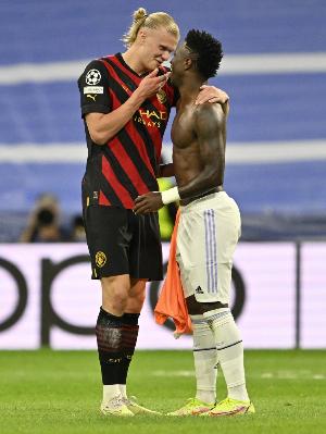 马卡报预测曼城VS皇马首发：哈兰德PK维尼修斯，小将皮塔奇出战