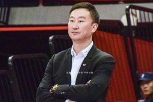 刘维伟：大家进入状态比较快 放手进攻的同时减少了失误