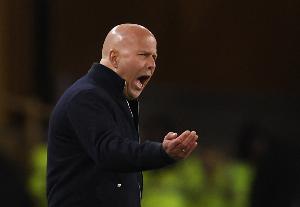 利物浦欧冠对土耳其联赛球队战绩3胜2平5负，对加拉塔萨雷三连败