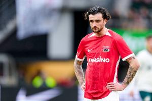 独立报：米兰有意阿尔克马尔前锋帕洛特，转会费约2500万镑