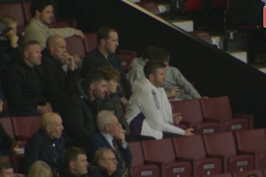 卡里克、拉门斯、鲁尼现场观看青年足总杯，曼联U18晋级半决赛