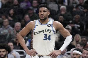 帕金斯：字母交易截止日前没把事情闹大 都2026年了还当老好人？