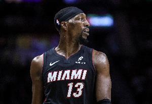 还算不错了！阿德巴约19中9砍球队最高28分 罚球10中7&抢到10篮板