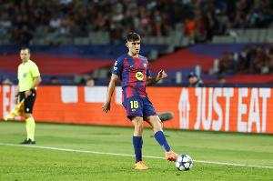 世体：马丁转型为左脚中后卫表现出色，成为巴萨后防线的重要球员