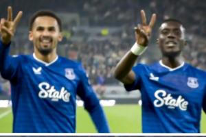 埃弗顿两位塞内加尔国脚比2庆祝，恩迪亚耶：我们是非洲杯冠军！