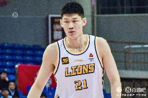 状态一般但关键时刻有所发挥！胡金秋投篮19中7砍16分11篮板