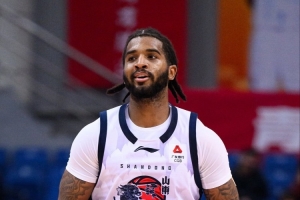 鲁媒：山东肯定不会因伤裁掉克里斯 可能会根据情况联系备用外援