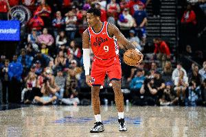 卢：马瑟林近2天都进行了投篮训练&状况正好转 但今天将继续缺阵