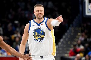 不要太夸张！勇士今天11人出现在伤病报告中 7大将缺席&4人成疑