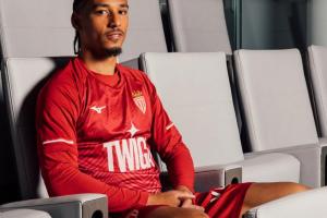 第二春！科雷尔：现代足球对后卫脚下能力要求很高，还有身体素质