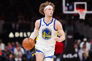 科尔：波杰姆能做很多其他球员做不到的事情 他更适合次要控球手